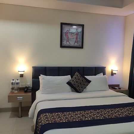 Hyphen Haridwar Grand Hotell Eksteriør bilde