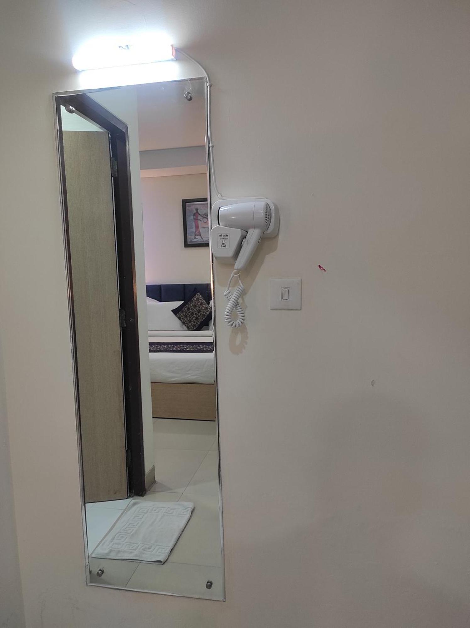 Hyphen Haridwar Grand Hotell Eksteriør bilde