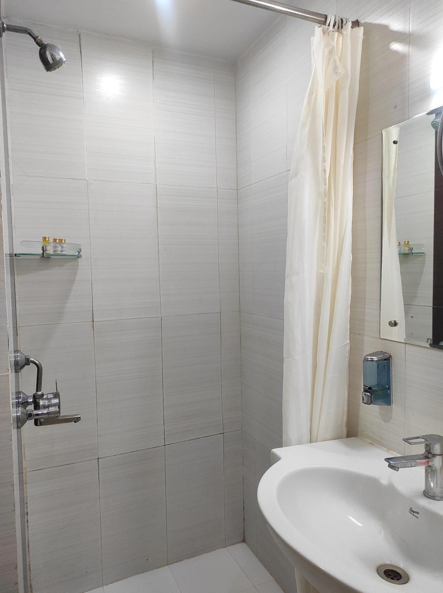 Hyphen Haridwar Grand Hotell Eksteriør bilde